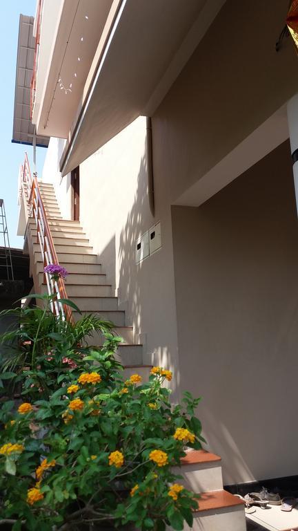 Kevins Placid Homestay Kochi Exterior photo